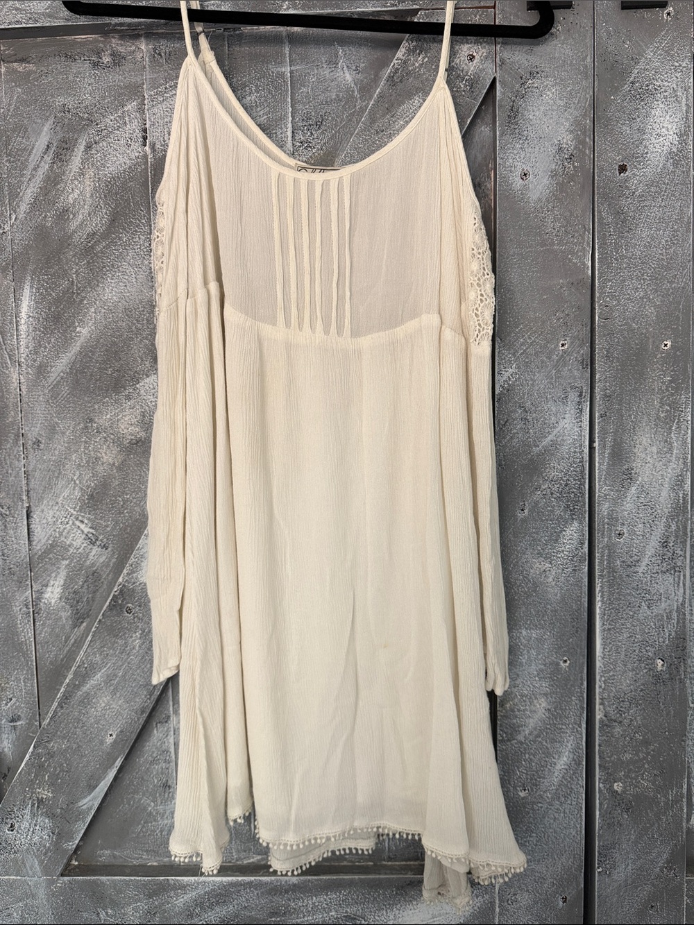 Chloe K Ivory Cold-Shoulder Lace-Trim Dress